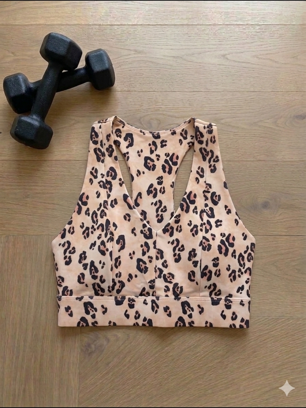 NWT FABLETICS MEDIUM IMPACT SPORTS BRA SIZE SMALL